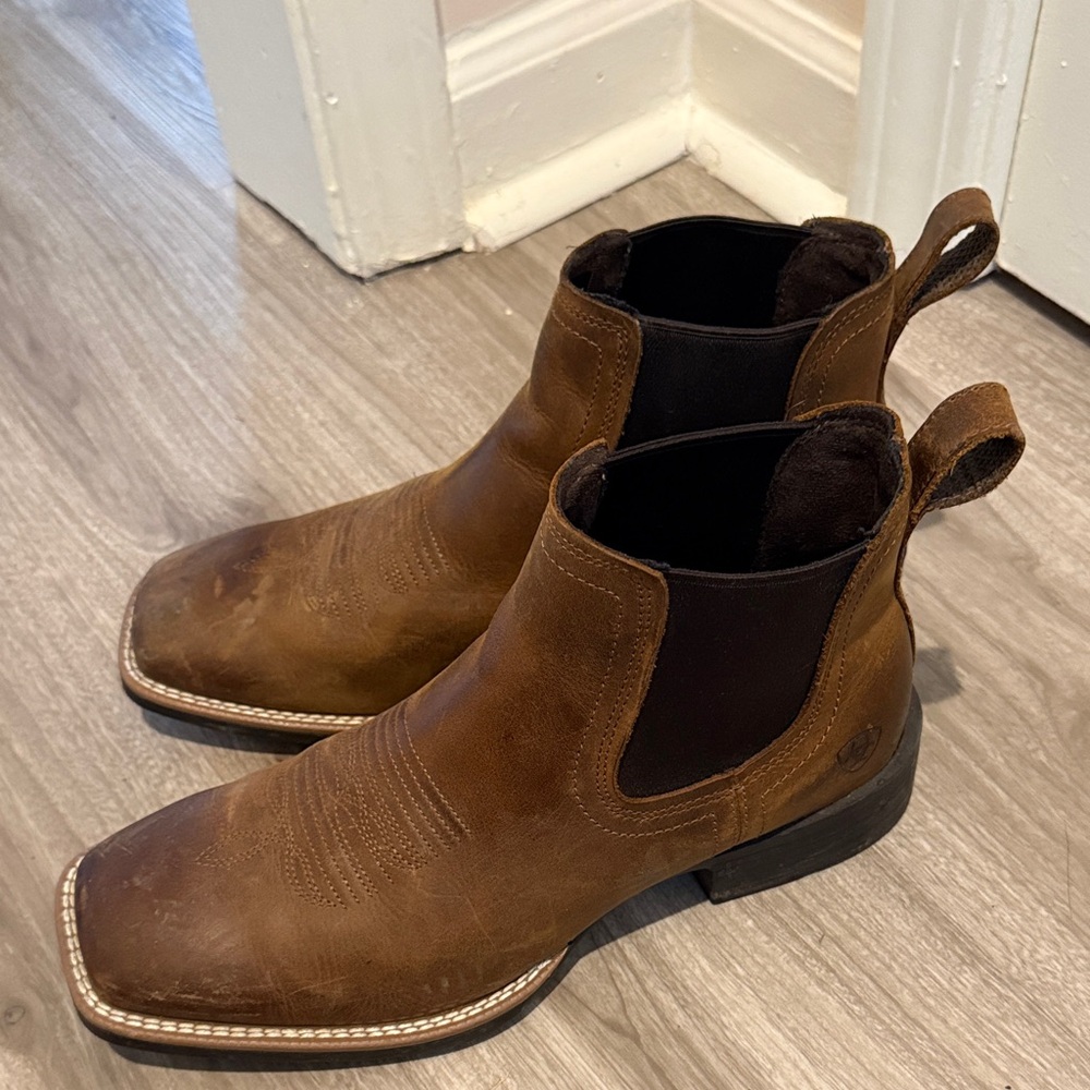 Ariat Men's Booker Chelsea Brown Leather Ankle Boots 8.5